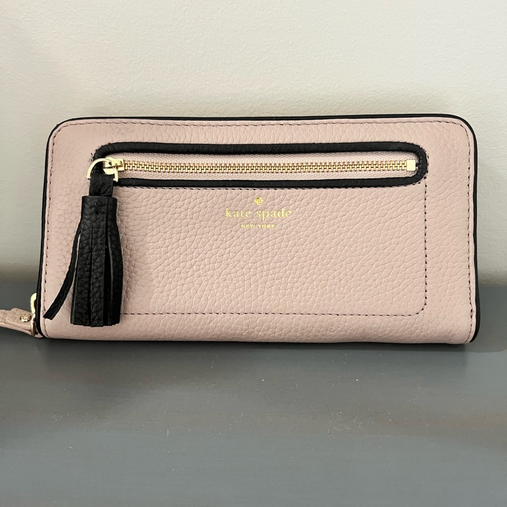 Kate Spade wallet.